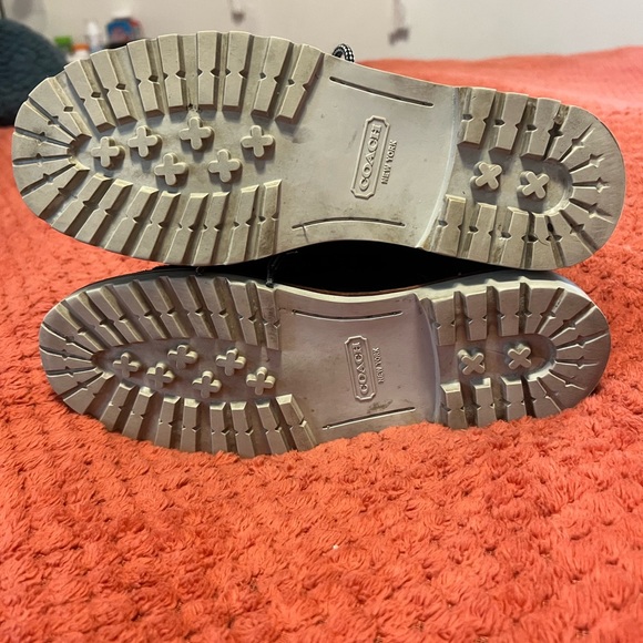 Coach Ester Embossed black suede shoes, size 6B/38/7.5 - Picture 8 of 9